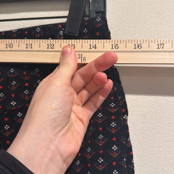 Free People: Joanie Corduroy Pocket Skirt Size 26 - Picture 5 of 9